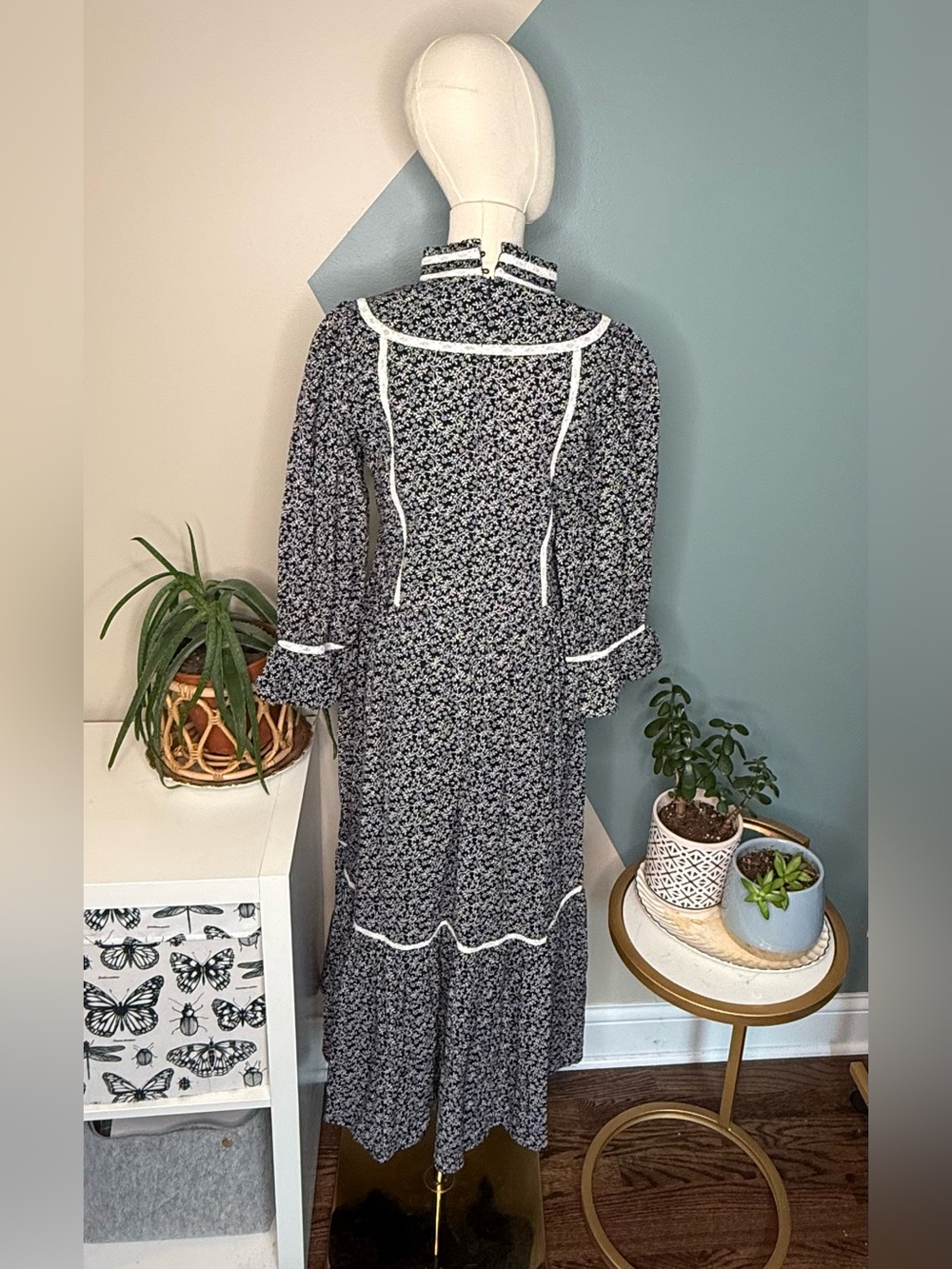 Meadows NWT Prairie Midi Dress Navy Floral Lace Cottagecore Romantic US 8 - Picture 4 of 13